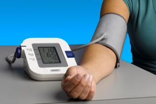 Kontrolle des Blutdrucks bei Bluthochdruck, um negative Folgen zu verhindern